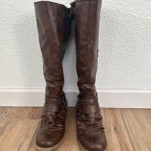 Carlos Santana tall boots